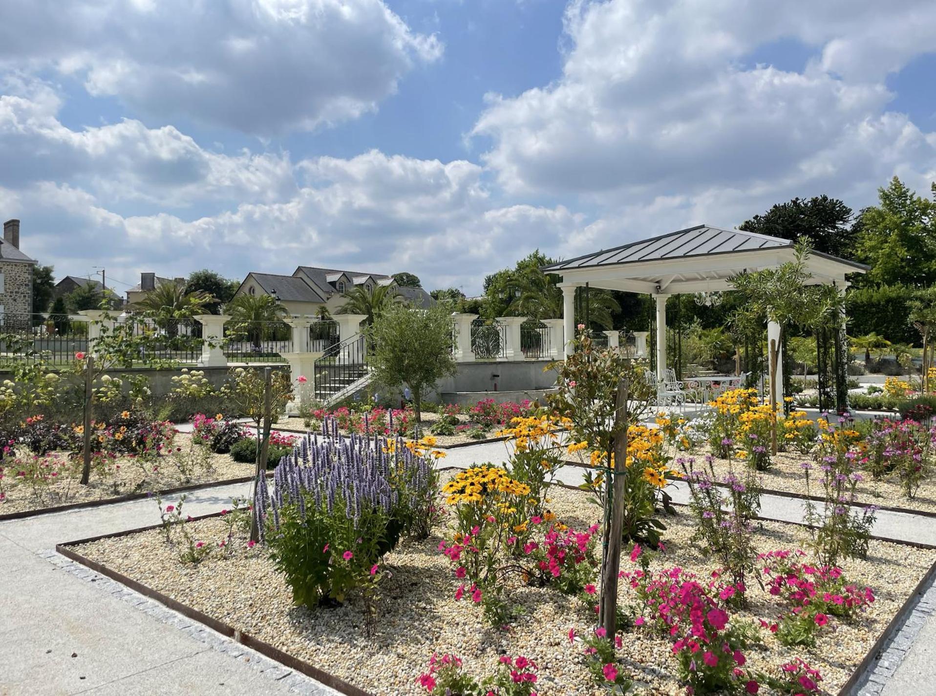 Domaine Les Jardins Darsene Bed & Breakfast Tinteniac Luaran gambar